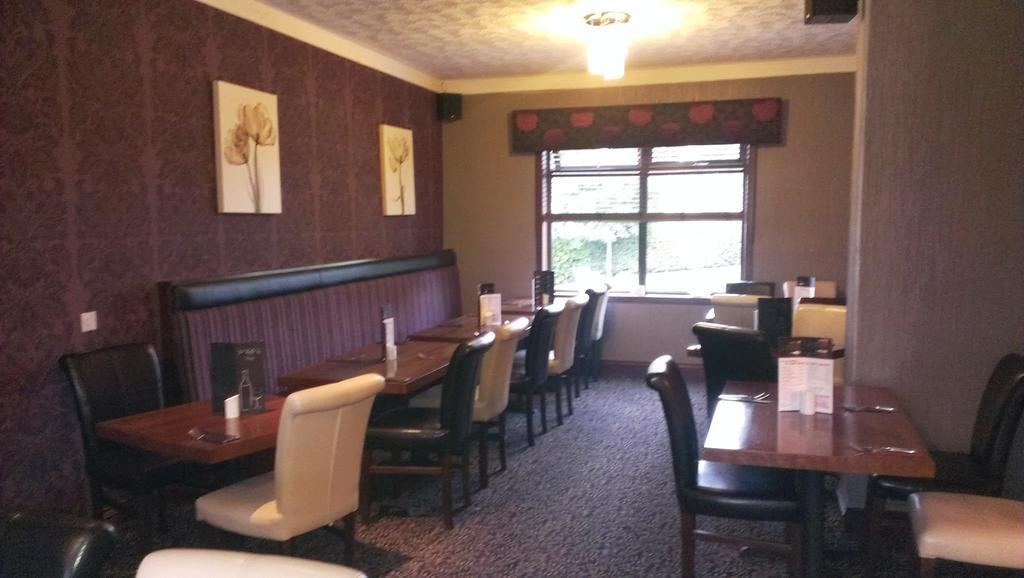 The Thistle Inn Cumnock Exteriér fotografie
