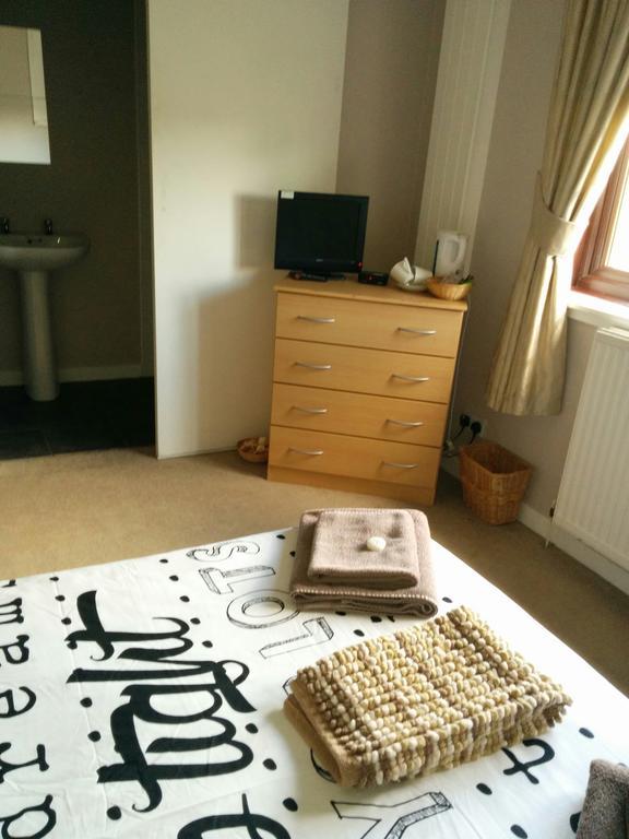 The Thistle Inn Cumnock Pokoj fotografie